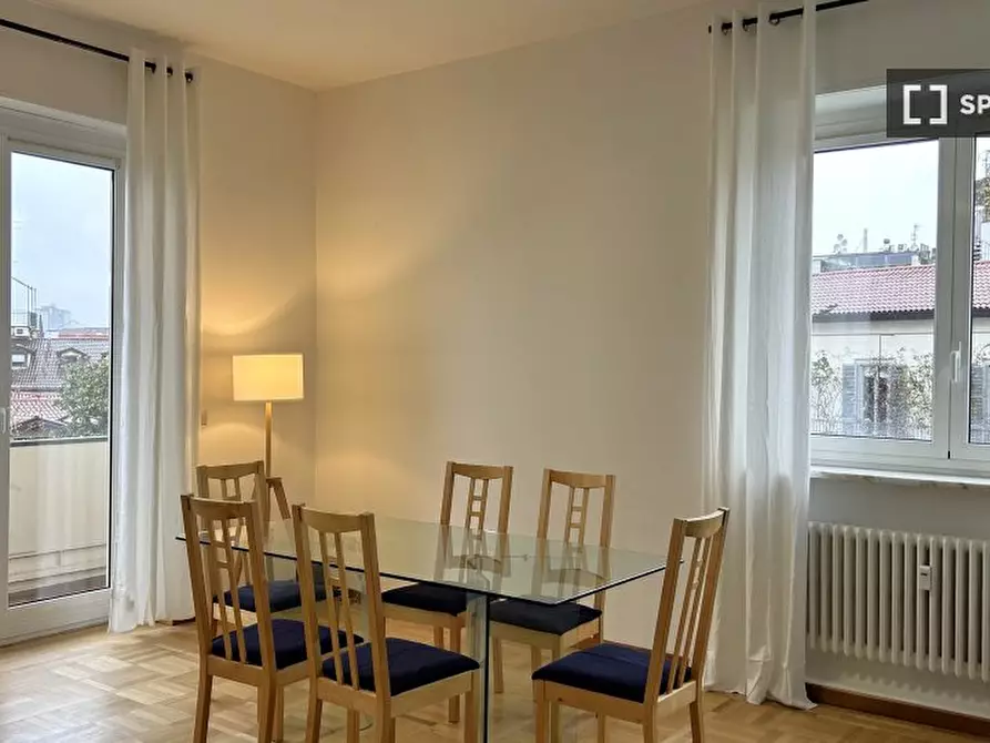 Immagine 5 di Appartamento in affitto  in Via Broletto a Milano