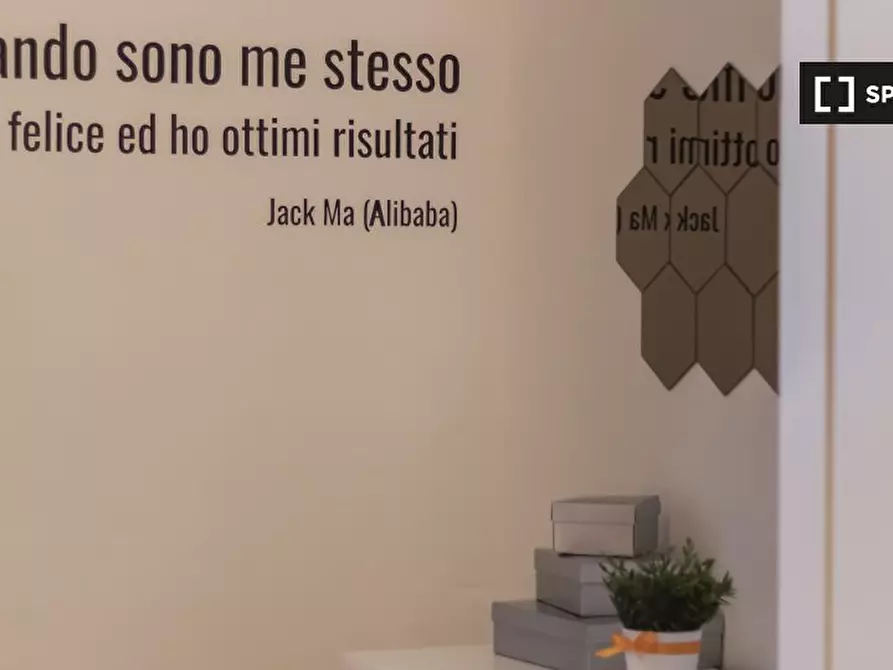 Immagine 2 di Camera condivisa in affitto  in Via Stefano Maria Clemente a Torino