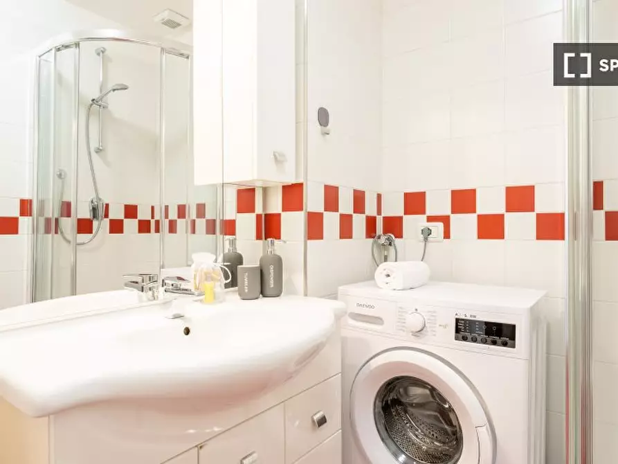 Immagine 14 di Ufficio in affitto  in Corso Genova a Milano