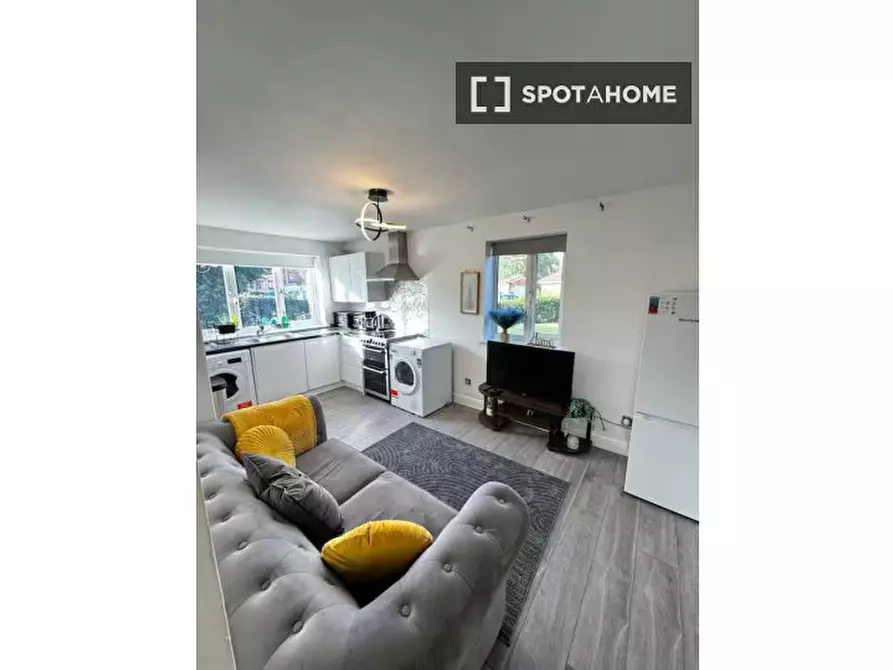 Immagine 4 di Appartamento in affitto  in Redford Close a Hounslow