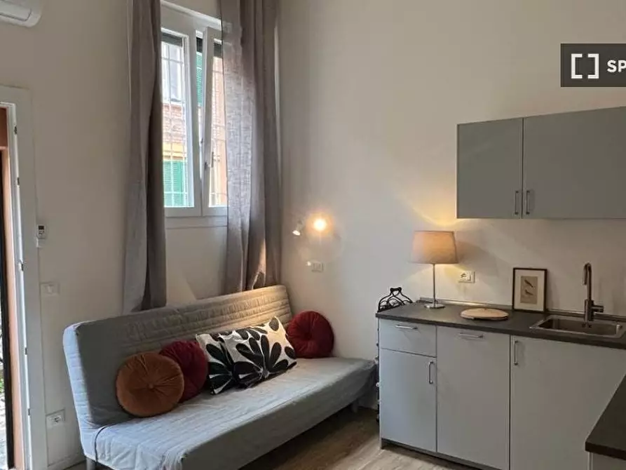 Immagine 2 di Appartamento in affitto  in Via Andrea da Faenza a Bologna