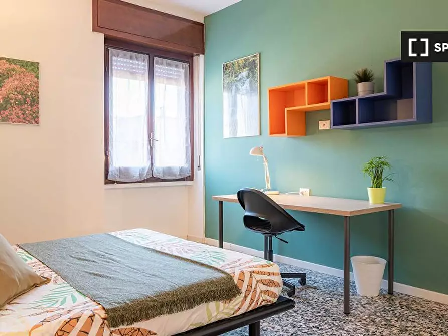 Immagine 16 di Camera condivisa in affitto  in Viale Sarca a Milano