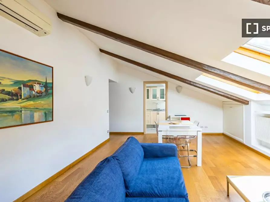 Immagine 6 di Appartamento in affitto  in Via Duomo a Napoli