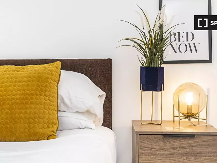 Immagine 14 di Appartamento in affitto  in Innerd Court a Croydon