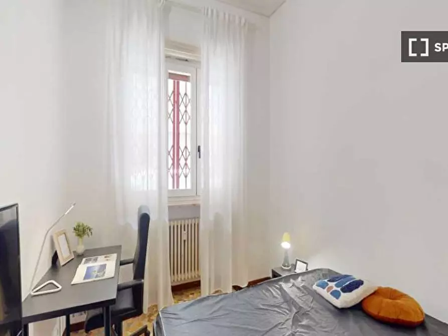 Immagine 4 di Camera condivisa in affitto  in Via Anco Marzio a Milano