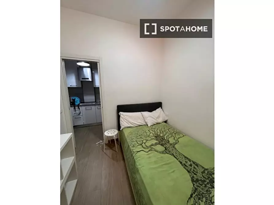 Immagine 7 di Appartamento in affitto  in Via Rocca di Papa a Roma