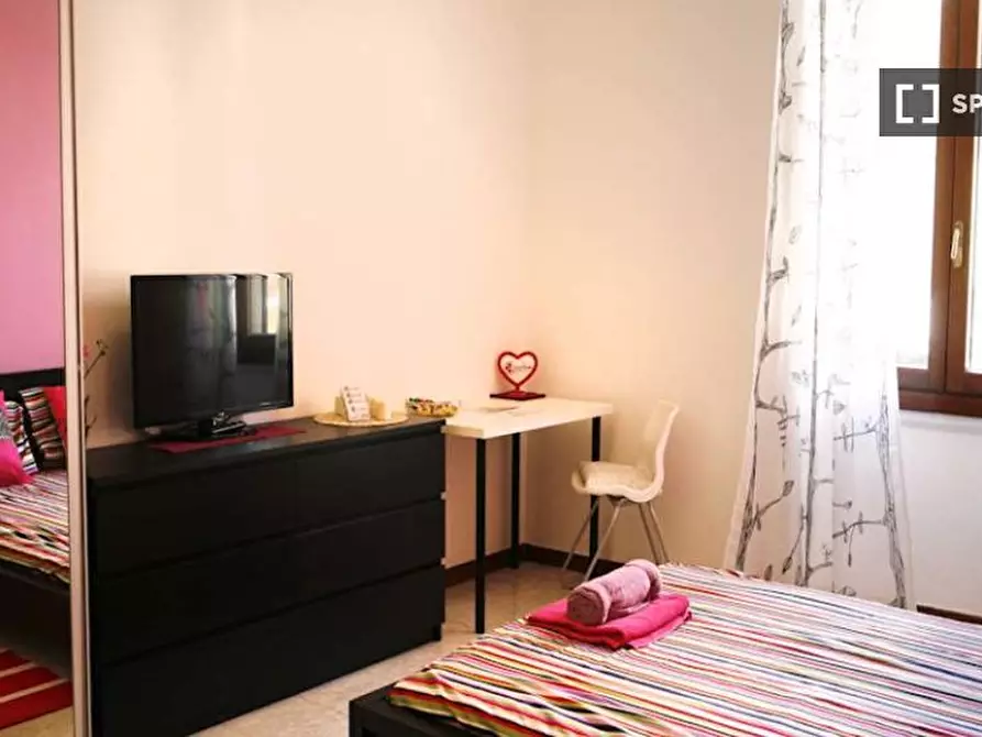 Immagine 1 di Camera condivisa in affitto  in Via Eustachi a Milano