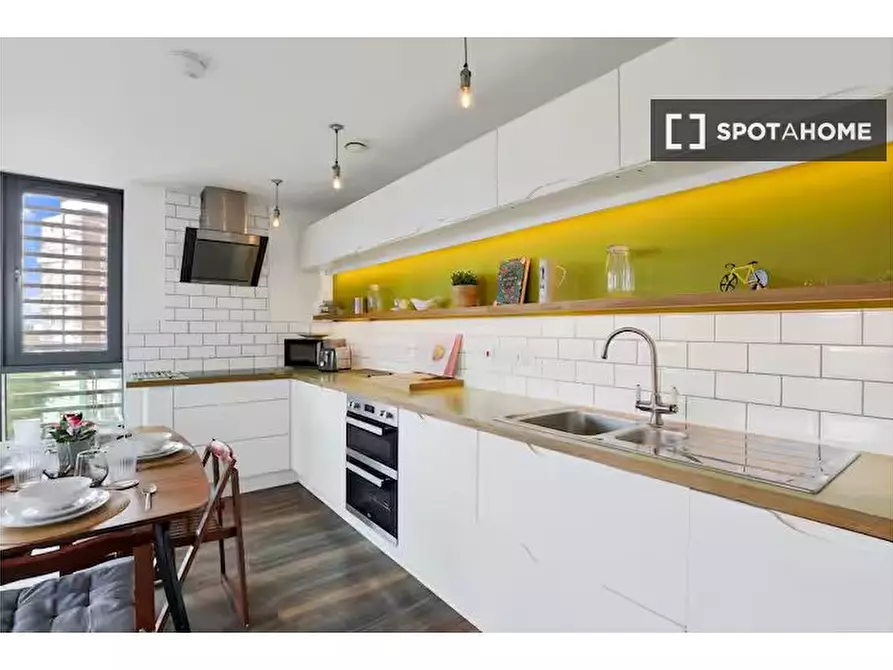 Immagine 13 di Appartamento in affitto  in Wharf Ln a Poplar