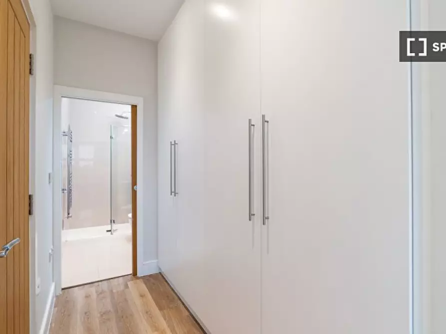 Immagine 10 di Appartamento in affitto  in High Street Mews a Merton