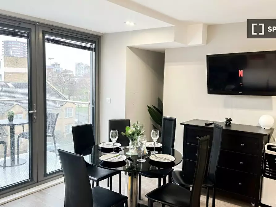 Immagine 18 di Appartamento in affitto  in Mintern St a Islington