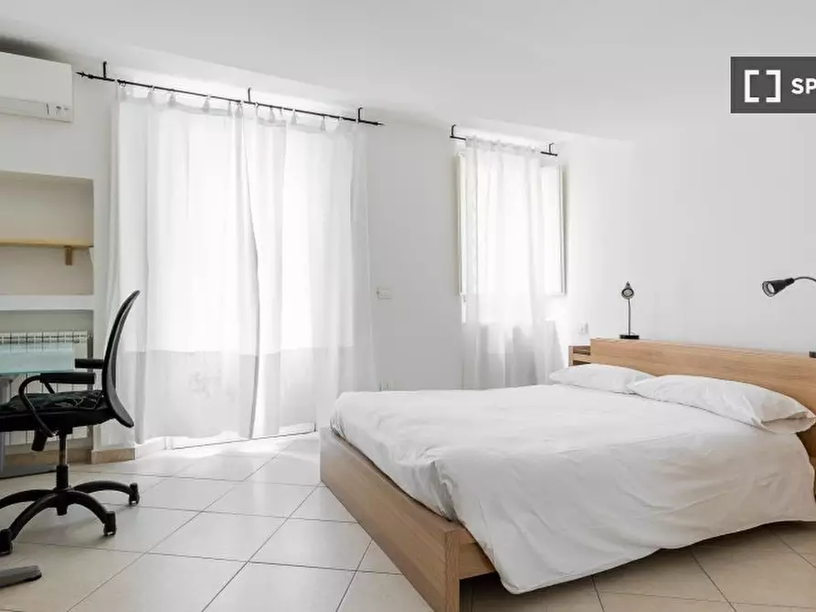 Immagine 15 di Appartamento in affitto  in Via S. Vitale a Bologna