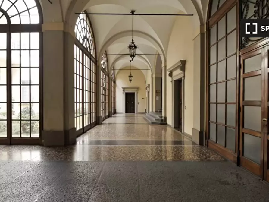 Immagine 13 di Appartamento in affitto  in Piazza S. Martino a Bologna