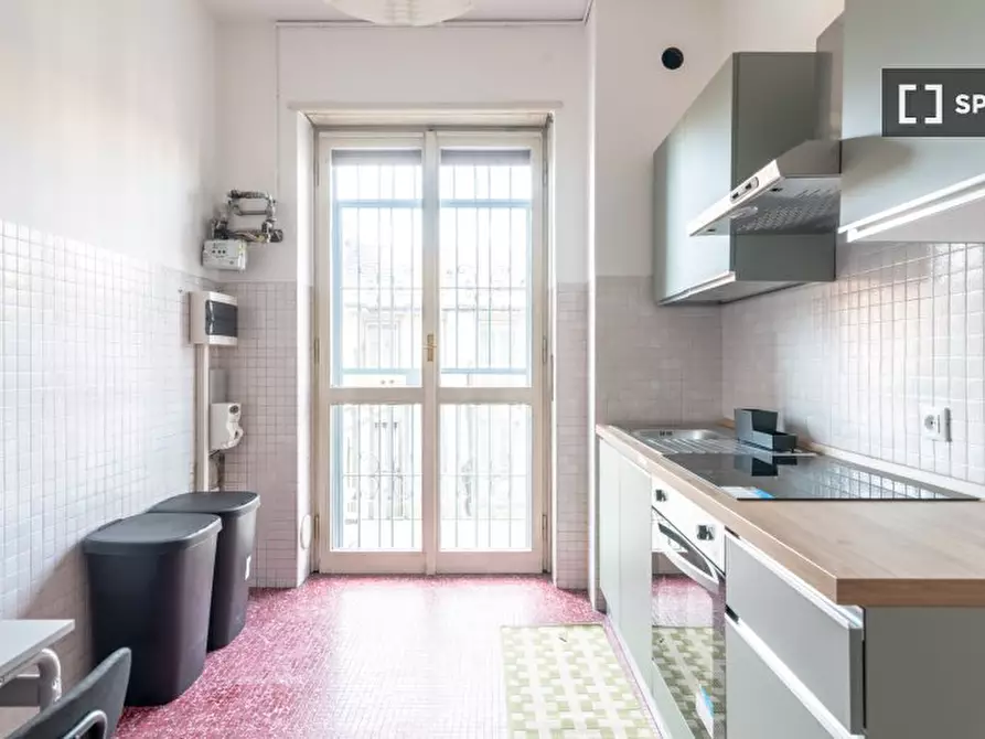 Immagine 6 di Camera condivisa in affitto  in Via Copernico a Milano