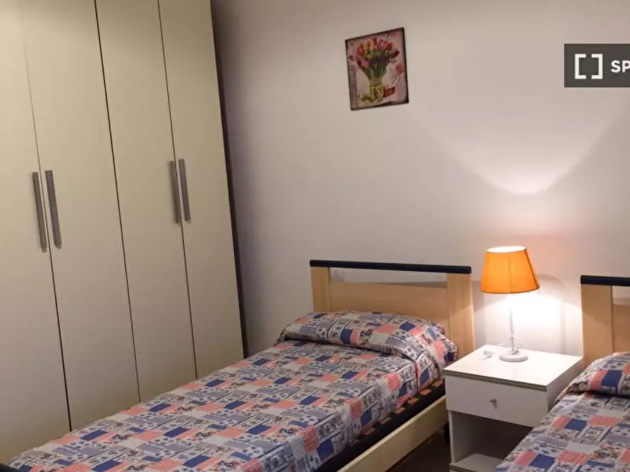 Immagine 3 di Camera condivisa in affitto  in Viale Orazio Antinori a Perugia