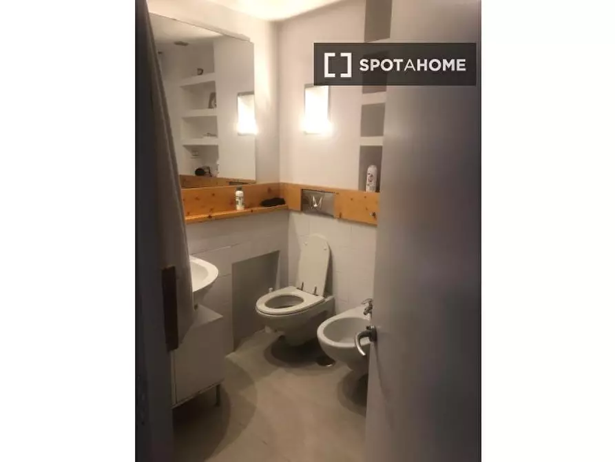 Immagine 2 di Appartamento in affitto  in Riviera di Chiaia a Napoli