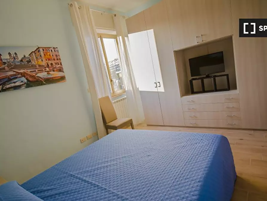 Immagine 12 di Appartamento in affitto  in Via Trasacco a Roma