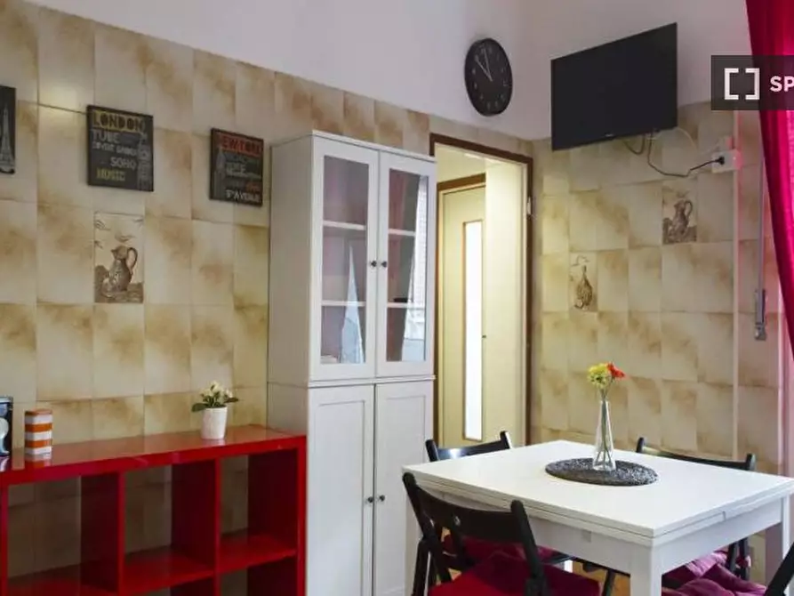 Immagine 9 di Camera condivisa in affitto  in Via Salvatore Barzilai a Milano