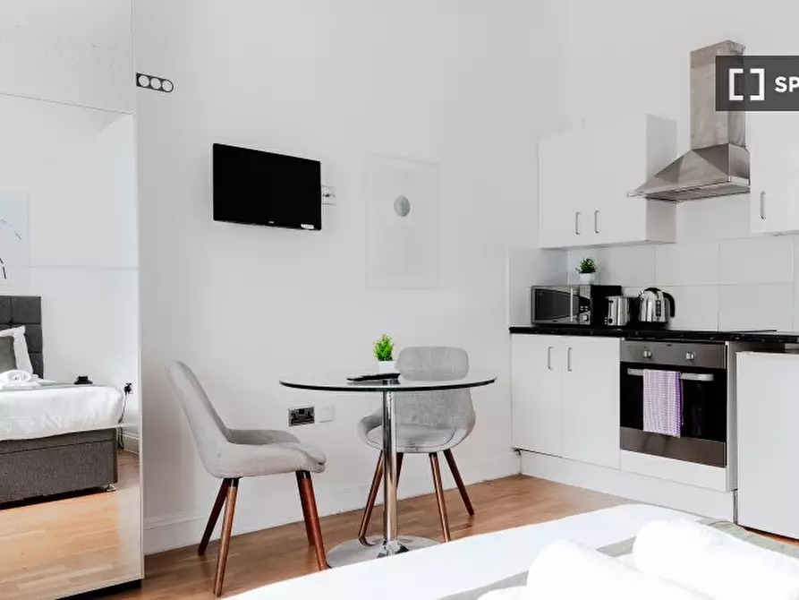 Immagine 9 di Ufficio in affitto  in Flat a Paddington