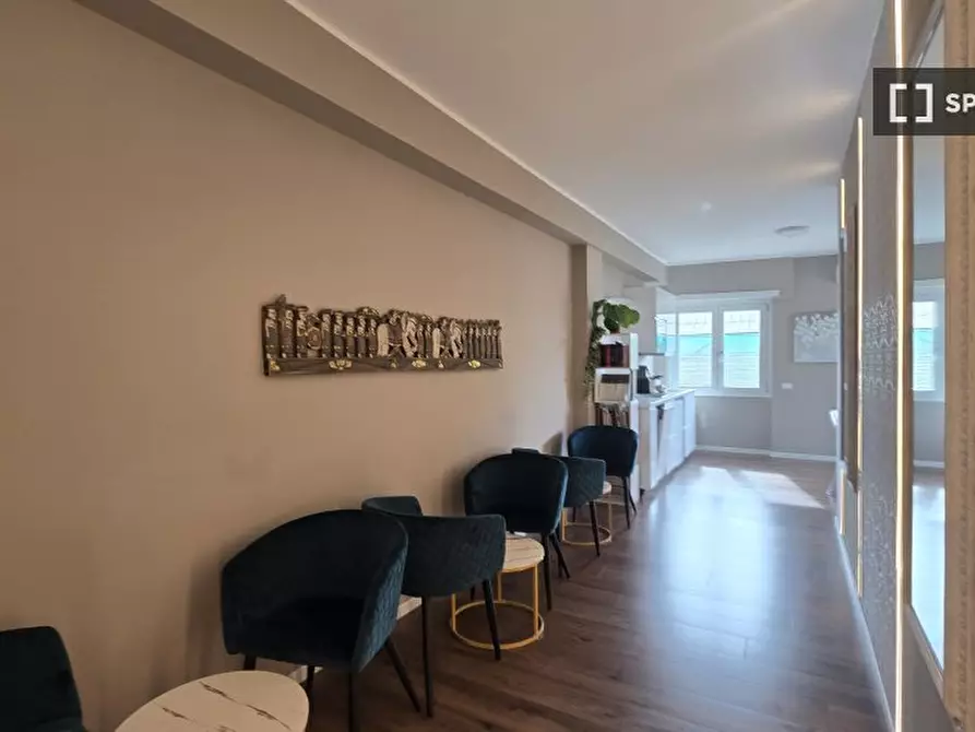 Immagine 8 di Camera condivisa in affitto  in Via Nicolò da Pistoia a Roma