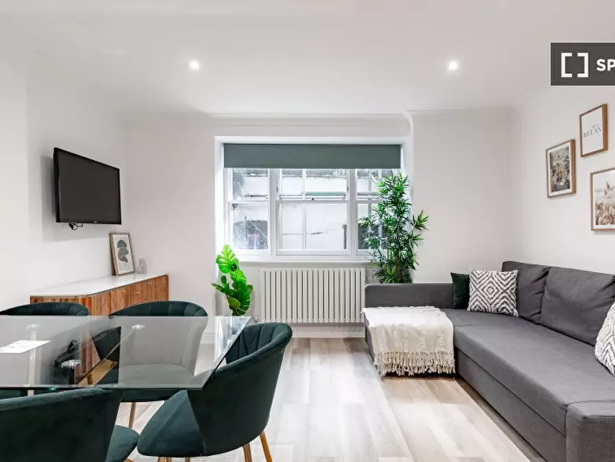 Immagine 1 di Appartamento in affitto  in Sussex Gardens a Paddington