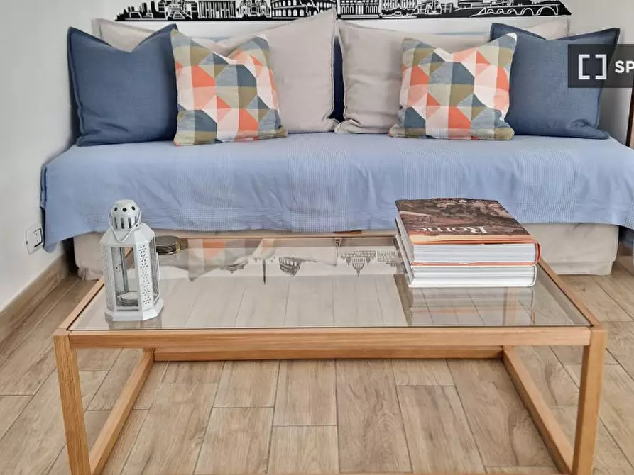 Immagine 10 di Appartamento in affitto  in Via Tacito a Roma