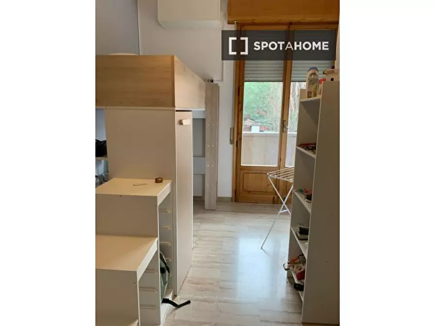 Immagine 17 di Camera condivisa in affitto  in Della Torretta a Bologna