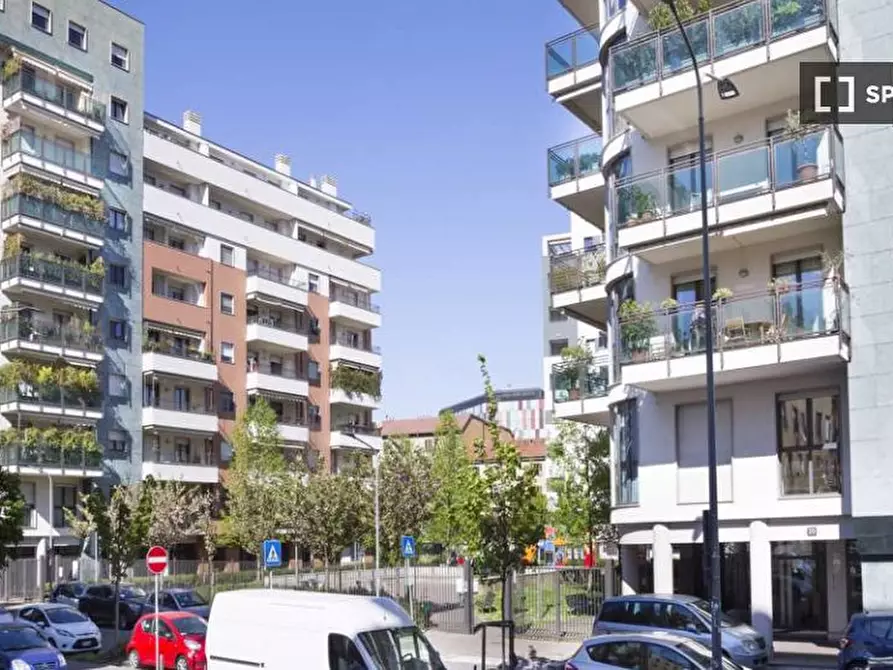 Immagine 17 di Camera condivisa in affitto  in Via Legnone a Milano