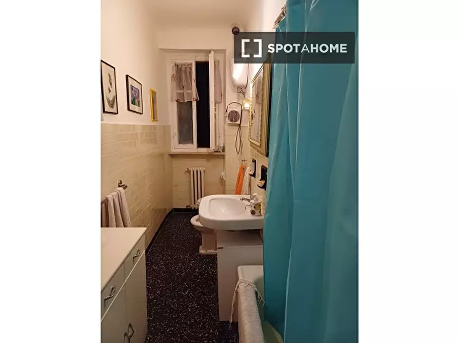 Immagine 6 di Camera condivisa in affitto  in Via Cartolari a Perugia