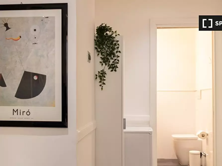 Immagine 8 di Appartamento in affitto  in Via Galvani a Roma