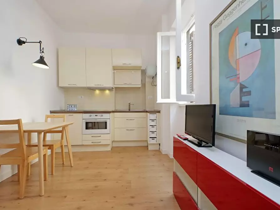 Immagine 11 di Ufficio in affitto  in Via Caprareccia a Roma