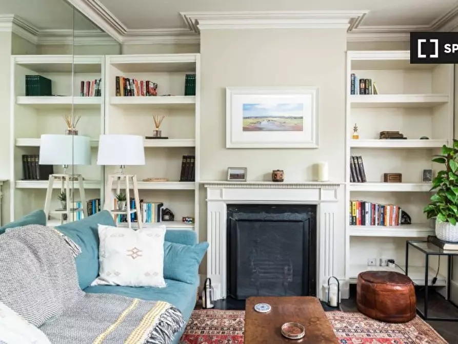 Immagine 8 di Appartamento in affitto  in Ingelow Rd a Lambeth