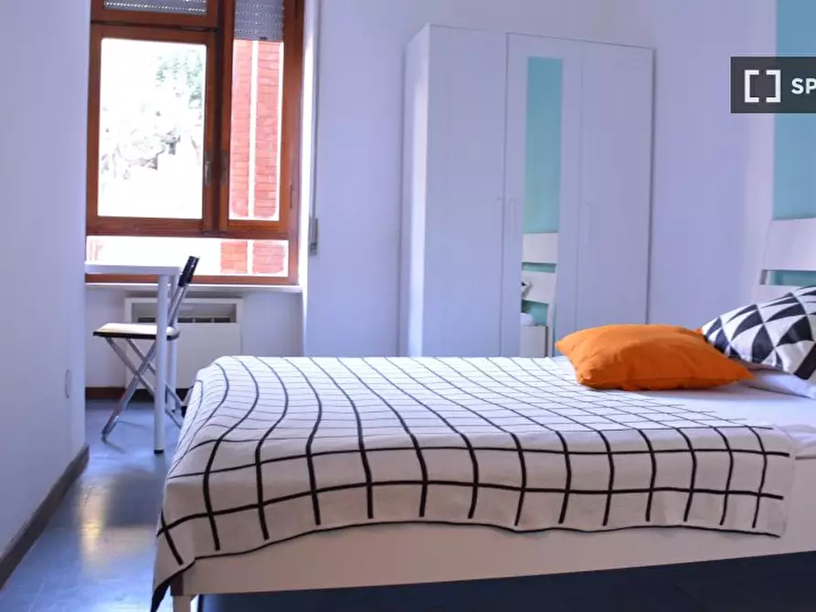 Immagine 2 di Camera condivisa in affitto  in Via Tigelliob a Cagliari