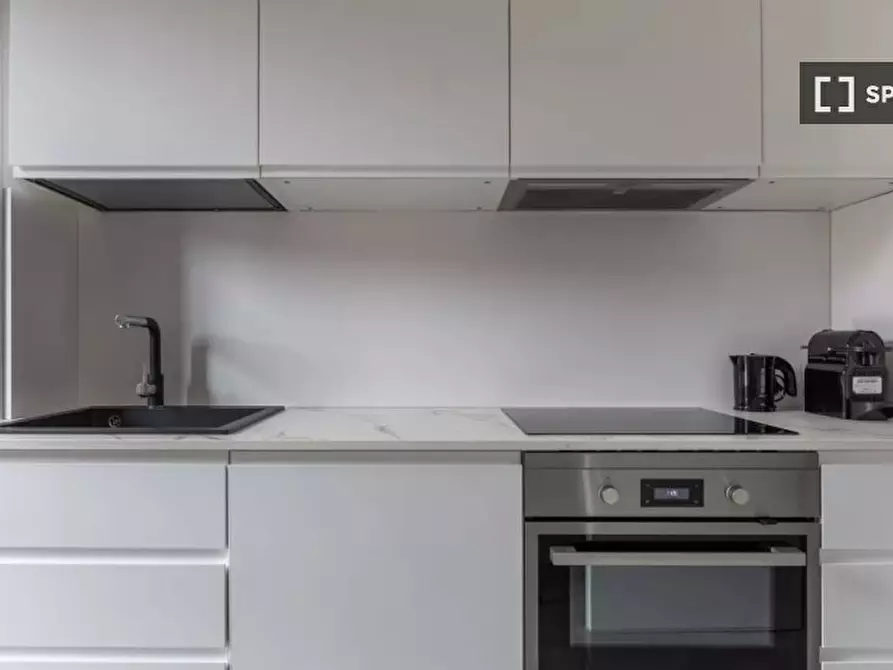 Immagine 8 di Ufficio in affitto  in Largo Promessi Sposi a Milano