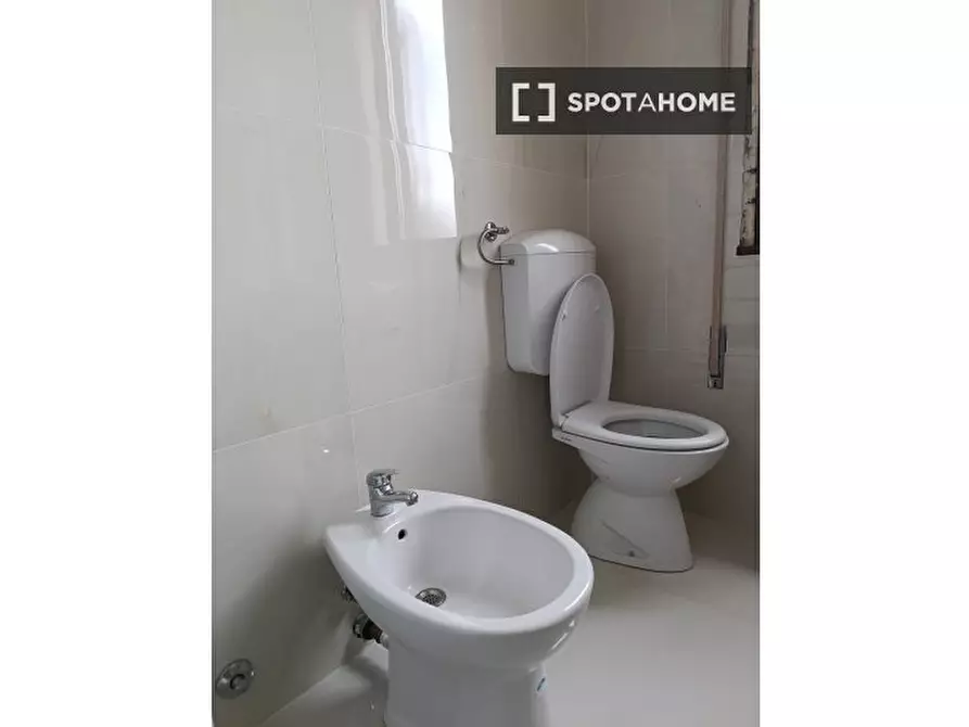 Immagine 11 di Camera condivisa in affitto  in Via Fratelli Boscardin a Padova