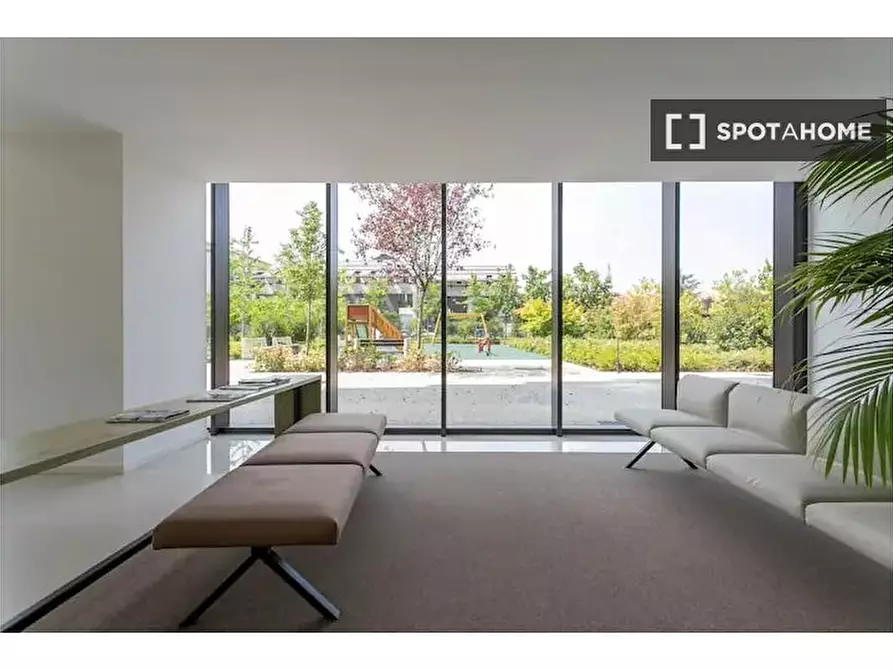 Immagine 16 di Appartamento in affitto  in Via Privata Tarvisio a Milano