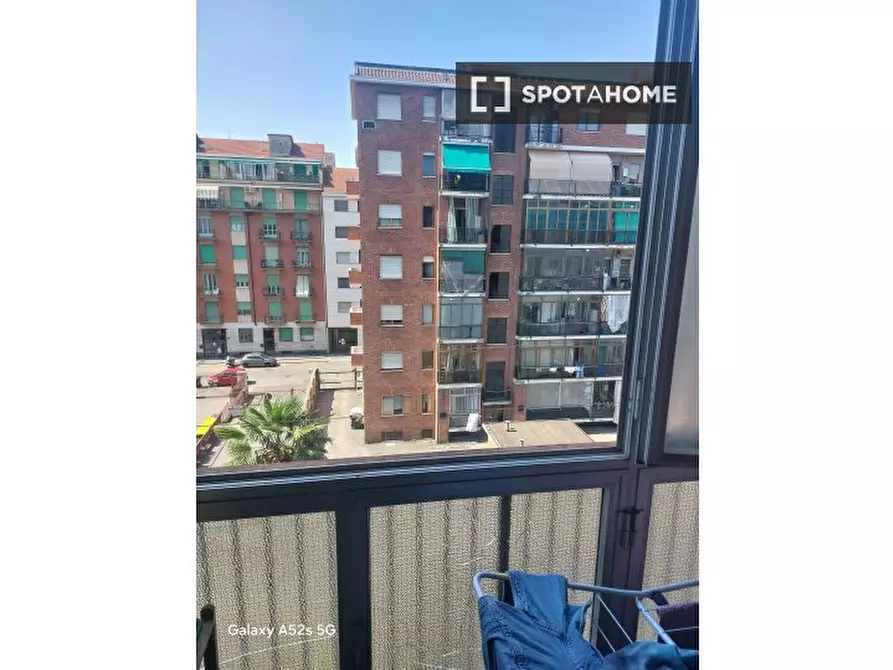 Immagine 3 di Camera condivisa in affitto  in Via Boston a Torino