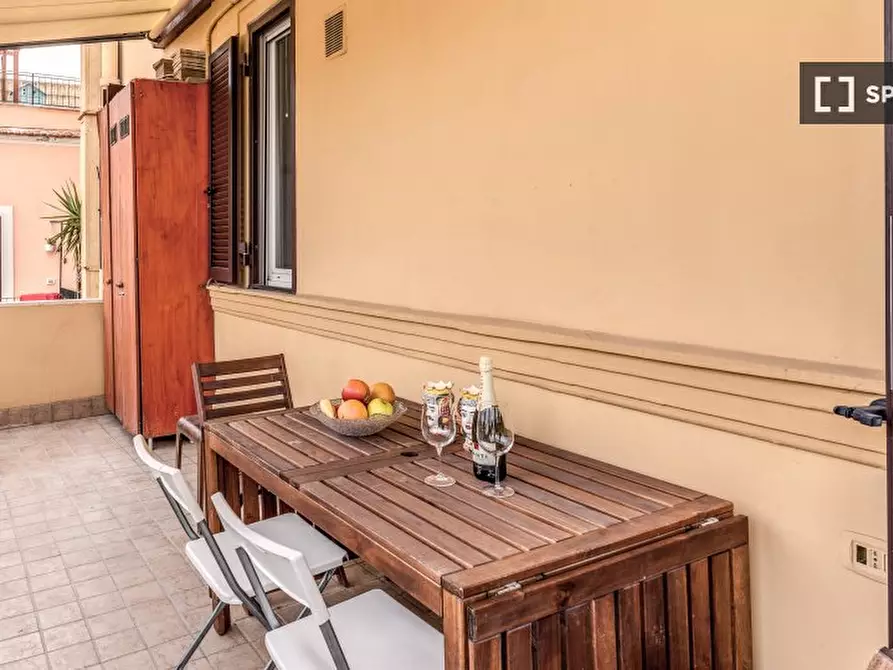 Immagine 15 di Appartamento in affitto  in Via dei Savorgnan a Roma