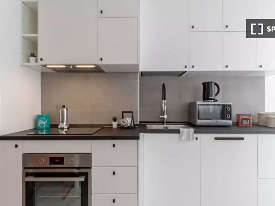 Immagine 11 di Camera condivisa in affitto  in Viale Bligny a Milano