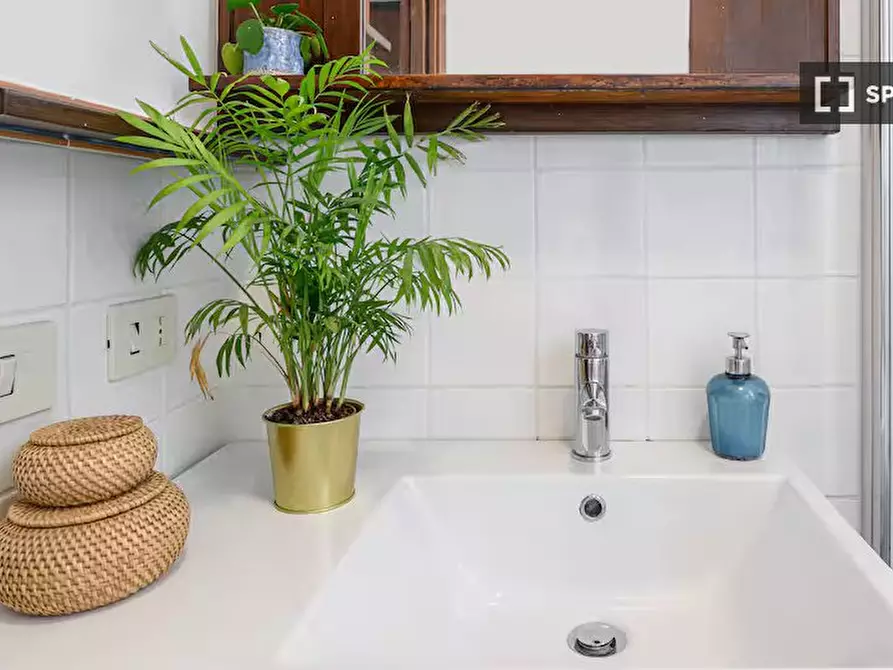 Immagine 19 di Appartamento in affitto  in Via Giovanni da Castel Bolognese a Roma