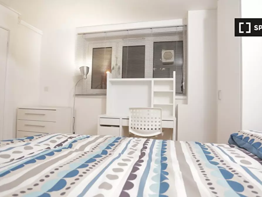 Immagine 2 di Camera condivisa in affitto  in Windmill Ln a Stratford