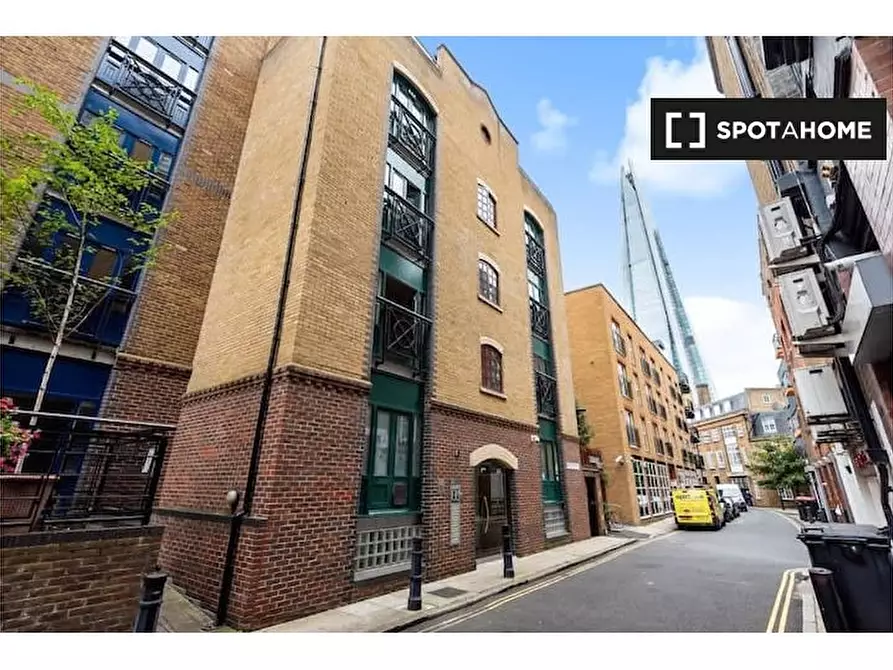 Immagine 11 di Appartamento in affitto  in Flat - Lion Court a Camberwell