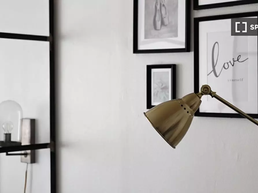 Immagine 15 di Appartamento in affitto  in Via Giovanni Battista Sammartini a Milano