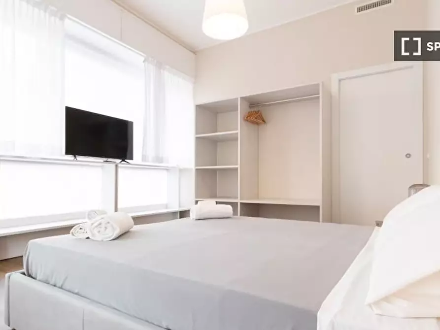 Immagine 5 di Appartamento in affitto  in Via Santa Maria Valle a Milano