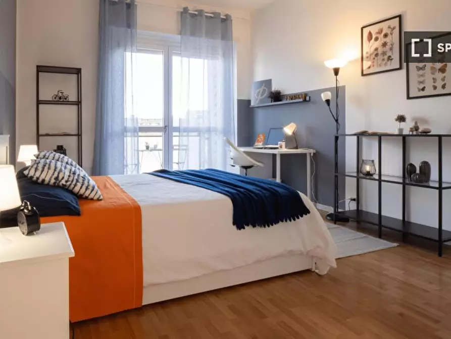 Immagine 5 di Camera condivisa in affitto  in Via Piobesi n. a Torino