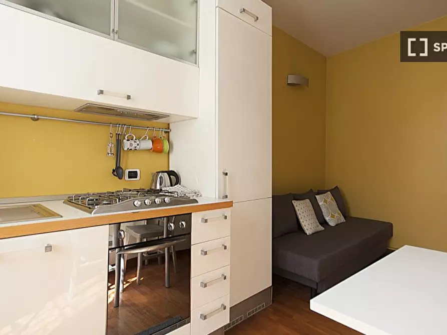 Immagine 2 di Appartamento in affitto  in Corso S. Gottardo a Milano