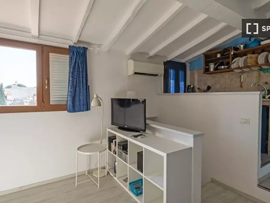 Immagine 5 di Ufficio in affitto  in Via Laura a Firenze