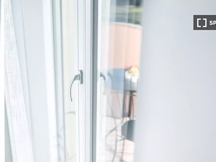 Immagine 13 di Appartamento in affitto  in Via Alfredo Comandini a Milano