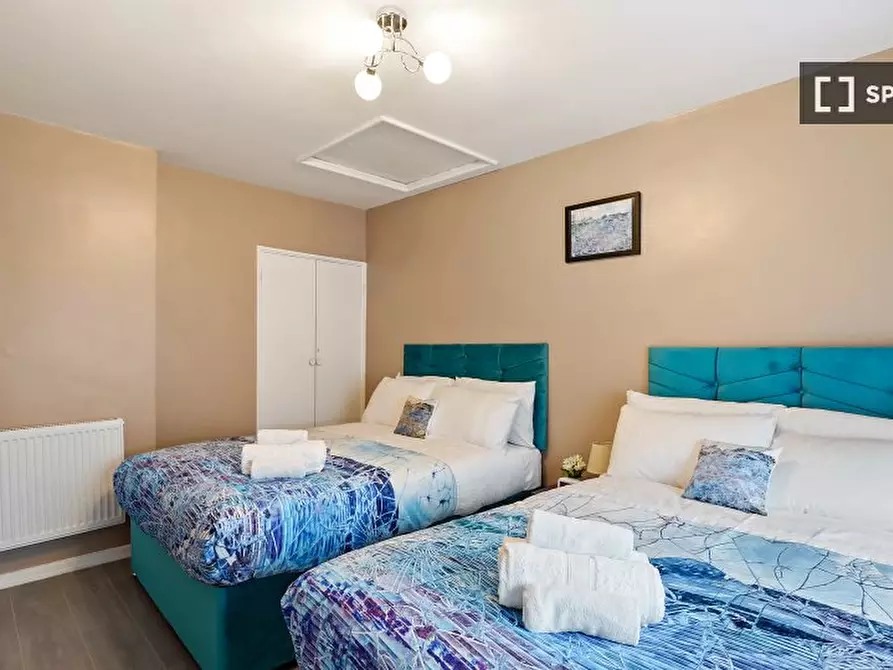 Immagine 6 di Appartamento in affitto  in Felixstowe Rd a Eltham