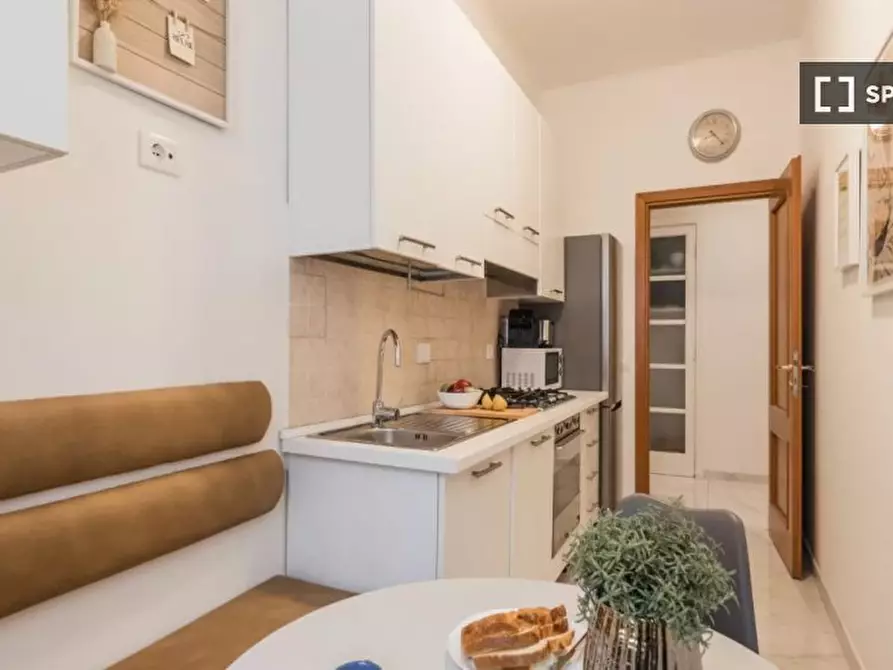 Immagine 10 di Appartamento in affitto  in Via Aldo Manuzio a Roma