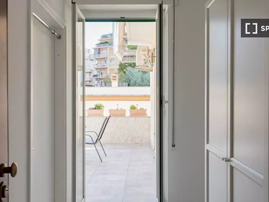 Immagine 8 di Appartamento in affitto  in Via della Cava Aurelia a Roma